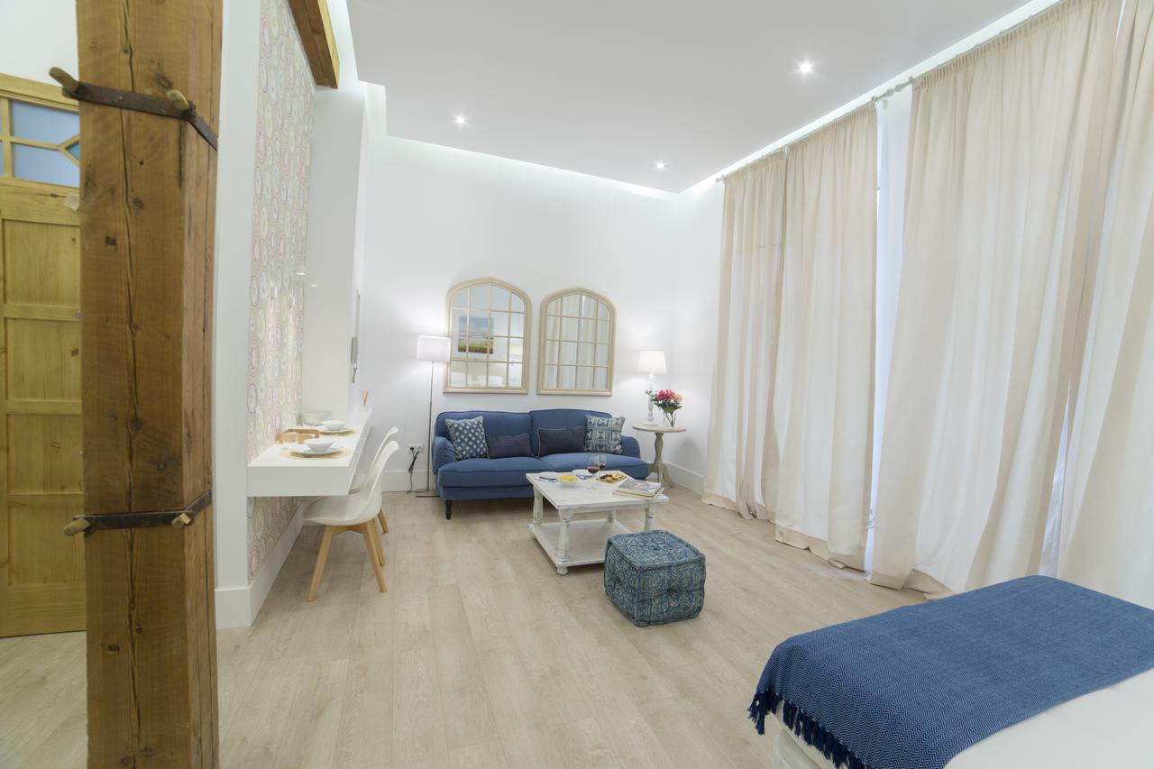 Gr Suites Boutique Catedral Малага Экстерьер фото